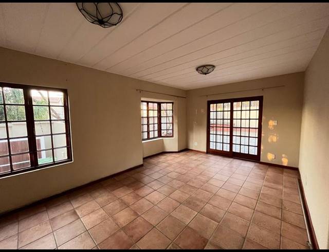 3 BEDROOM PROPERTY TO RENT IN PAULSHOF